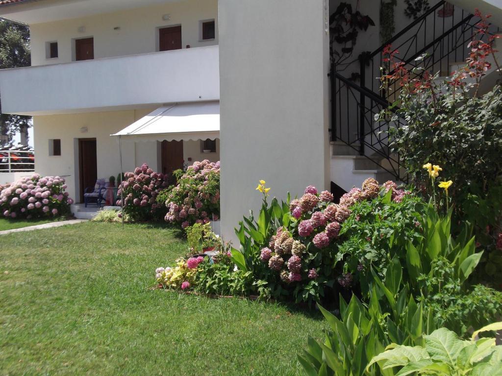 Palatino Studios Aya Paraskevi Dış mekan fotoğraf